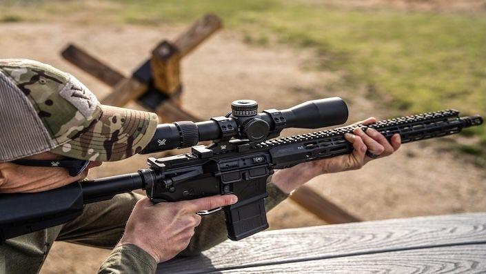 High-Performance Rifle Scopes: Precision Optics for Long-Range Observation and Outdoor Applications High-Performance Rifle Scopes: Precision Optics for Long-Range Observation and Outdoor Applications(pic1)
