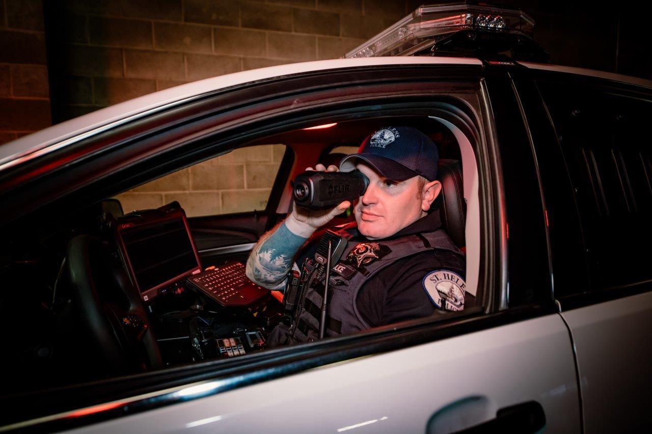 INJIE Dual Fusion Thermal Imaging Devices Empower Fire Rescue and Law Enforcement Operations(pic1)