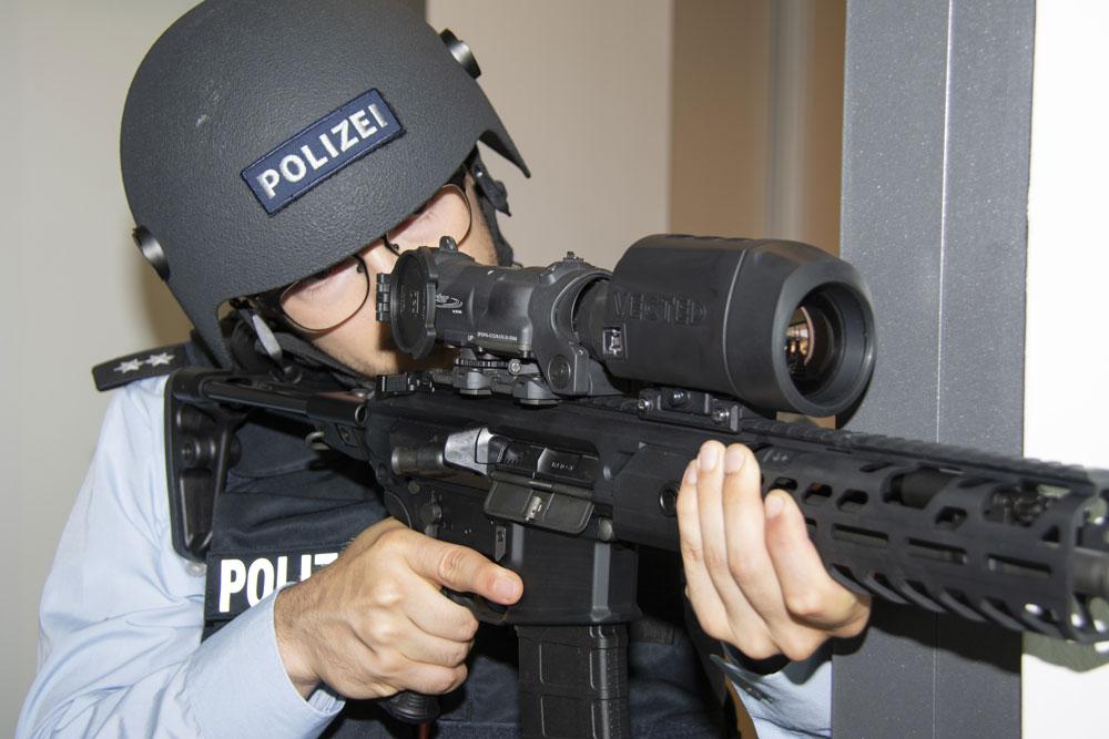 INJIE Dual Fusion Thermal Imaging Devices Empower Fire Rescue and Law Enforcement Operations(pic5)